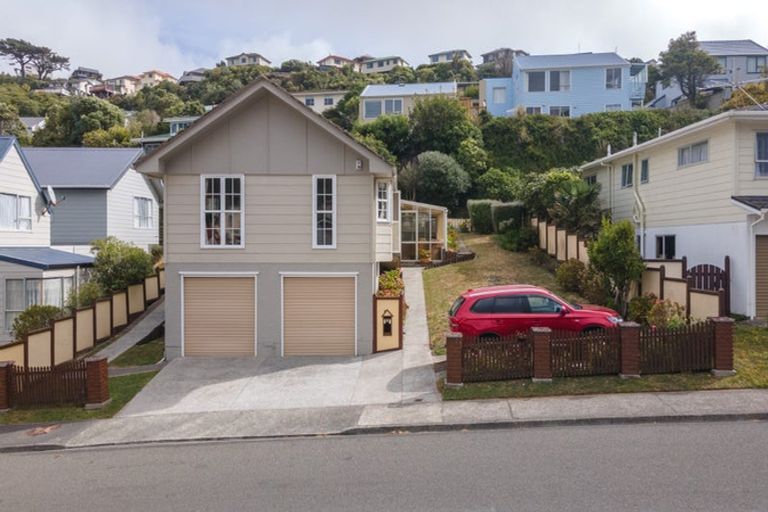 Photo of property in 49 Cortina Avenue, Johnsonville, Wellington, 6037