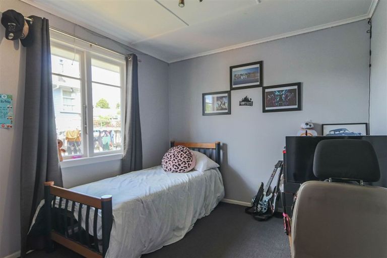 Photo of property in 4 Mahoe Street, Inglewood, 4330