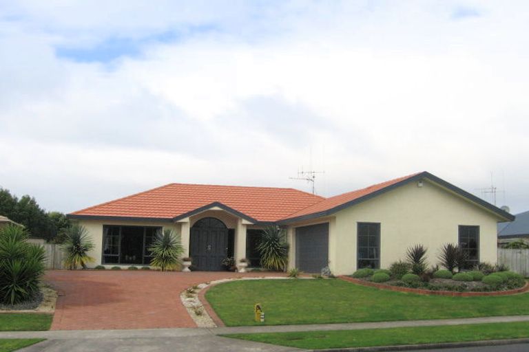 Photo of property in 33 Church Road, Pukete, Hamilton, 3200