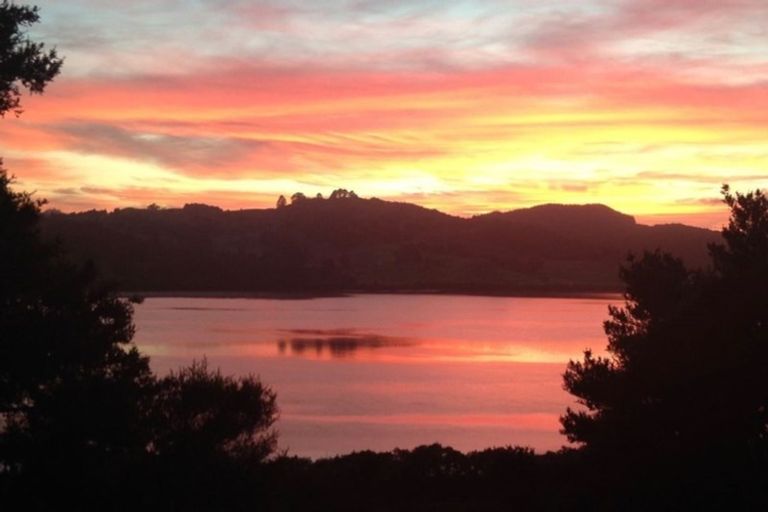 Photo of property in 25 Yarborough Street, Kohukohu, 0491