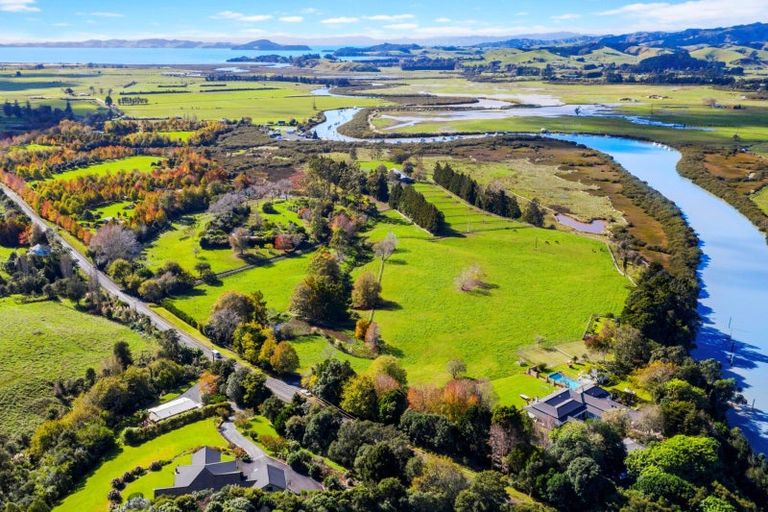 Photo of property in 291 North Road, Clevedon, Papakura, 2582