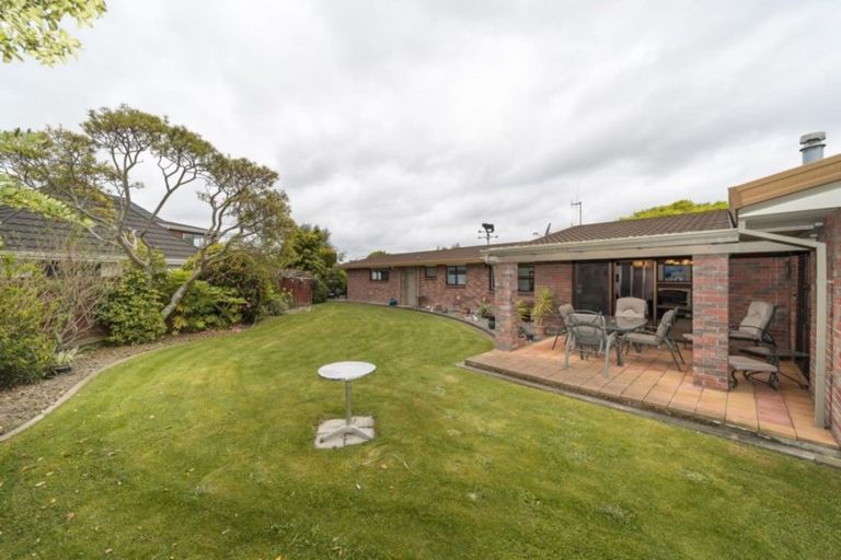 Photo of property in 10 Akaroa Avenue, Awapuni, Palmerston North, 4412