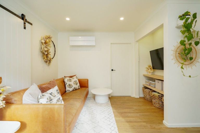 Photo of property in 58 Ruru Avenue, Otatara, Invercargill, 9879