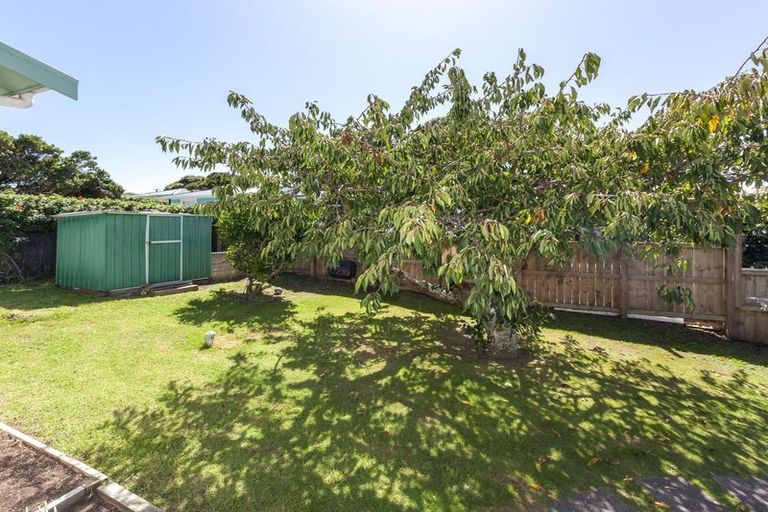 Photo of property in 4 Clarkes Crescent, Paekakariki, 5034