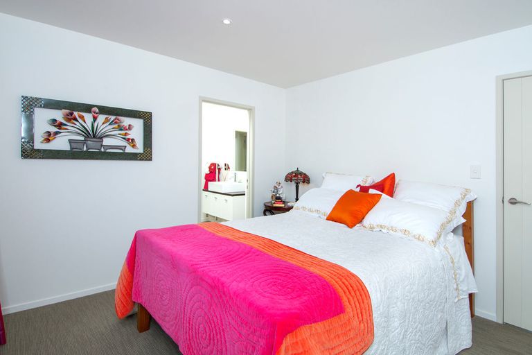 Photo of property in 11 Renner Place, Pyes Pa, Tauranga, 3112