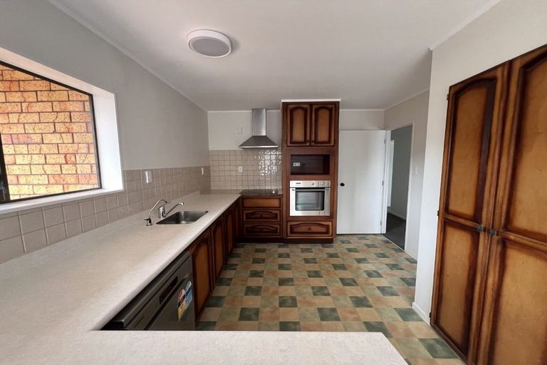 Photo of property in 1/7 Alice Avenue, Orewa, 0931