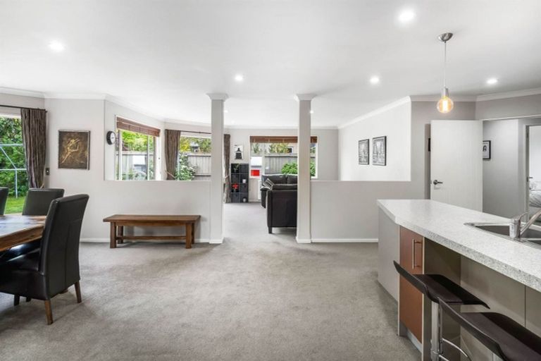 Photo of property in 10 Woodhurst Drive, Casebrook, Christchurch, 8051