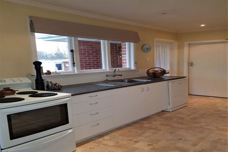 Photo of property in 9 Point Bush Road, Waimate, 7924