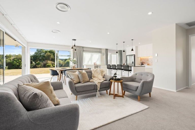 Photo of property in 15 Ardsley Lane, Lansdowne, Masterton, 5810