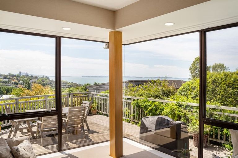 Photo of property in 100a Mellons Bay Road, Mellons Bay, Auckland, 2014