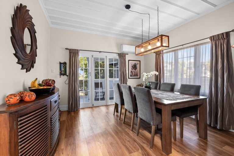 Photo of property in 3 Lucy Road, Bluff Hill, Napier, 4110