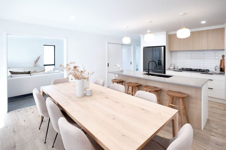 Photo of property in 63 Leathem Crescent, Pokeno, 2402