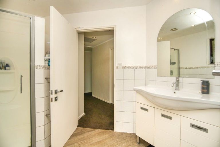 Photo of property in 17 Abattoir Road, Westport, 7825