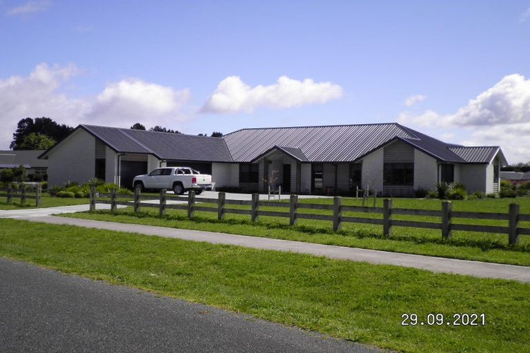 Photo of property in 12 Kirriemuir Close, Tamahere, Hamilton, 3283