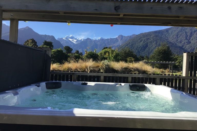 Photo of property in 2 Williams Drive, Fox Glacier, 7886