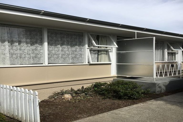 Photo of property in 2/203 Springfield Road, St Albans, Christchurch, 8014