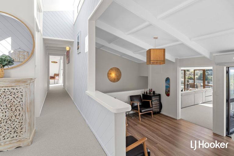 Photo of property in 22 Mayor View Terrace, Waihi Beach, 3611