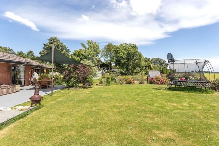 Photo of property in 58 High Street, Southbridge, 7602