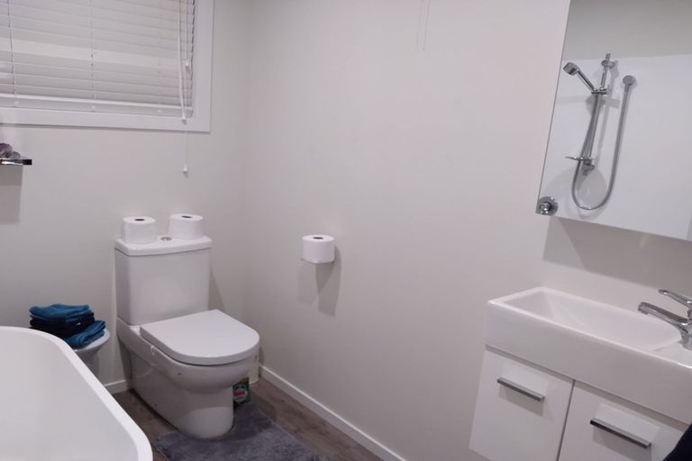 Photo of property in 11 Governors Bay Road, Cass Bay, Lyttelton, 8082