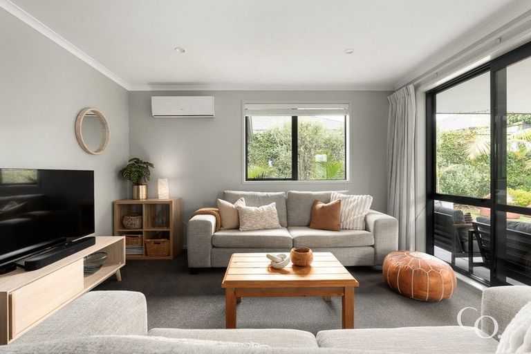 Photo of property in 14 Cowell Crescent, Pyes Pa, Tauranga, 3112