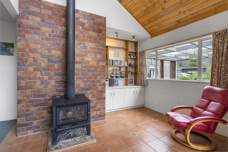 Photo of property in 34 Fishermans Bend, Whiritoa, Whangamata, 3691