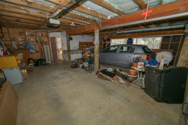 Photo of property in 19 Stratford Drive, Cable Bay, 0420