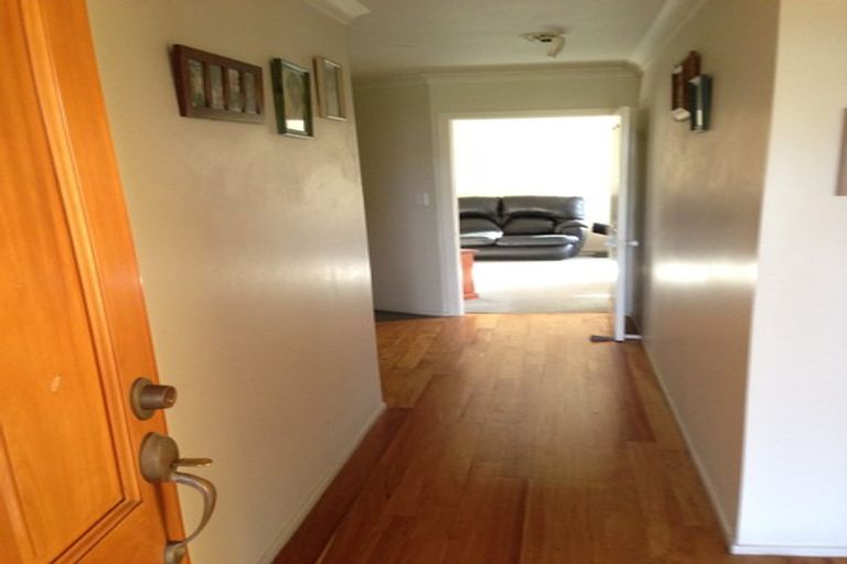 Photo of property in 37 Ayrshire Drive, Grandview Heights, Hamilton, 3200