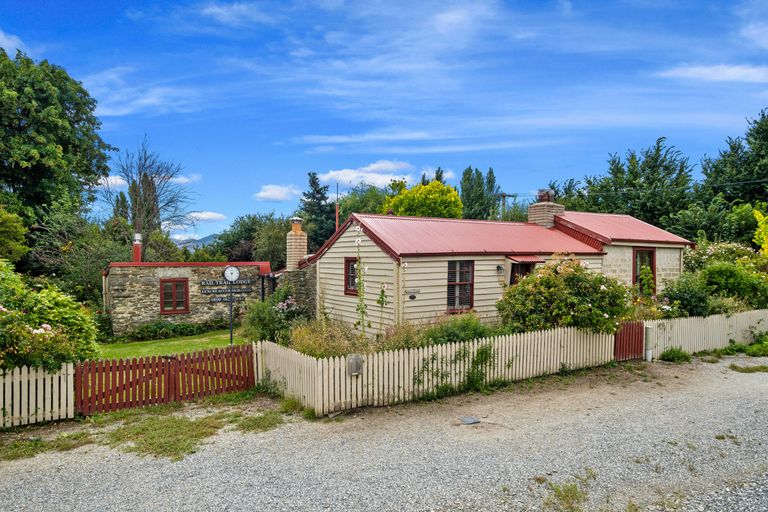 Photo of property in 28 Swindon Street, Ophir, Omakau, 9393