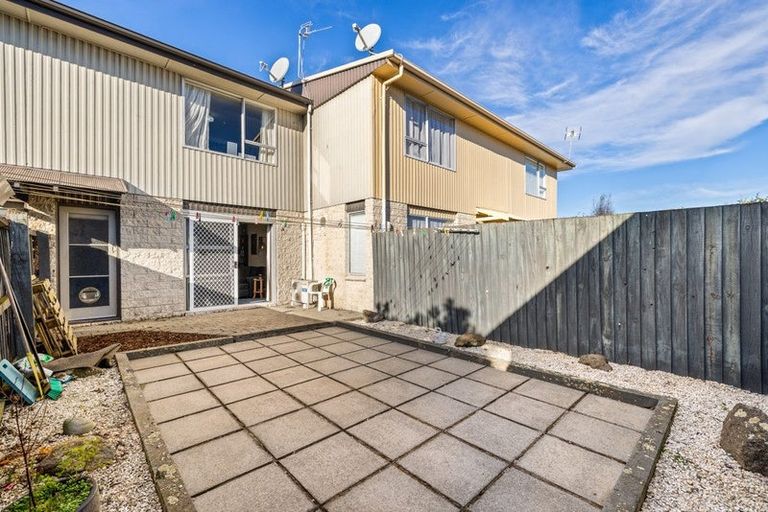 Photo of property in 2/34 Devon Street, Sydenham, Christchurch, 8023