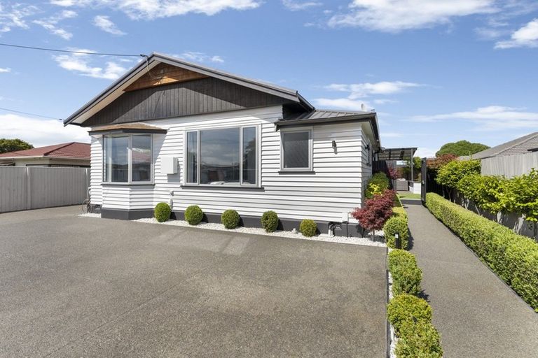Photo of property in 16 Brynley Street, Hornby, Christchurch, 8042