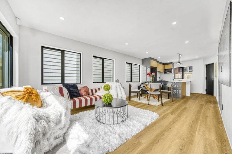 Photo of property in 23 Laureston Avenue, Papatoetoe, Auckland, 2025