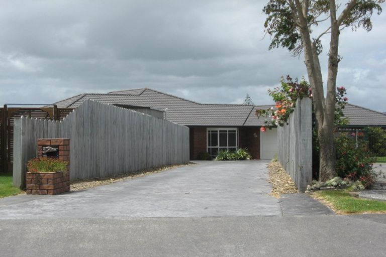 Photo of property in 6 Waione Court, Takanini, 2112