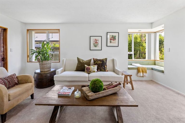 Photo of property in 1/11 Rossiter Avenue, Redwood, Christchurch, 8051