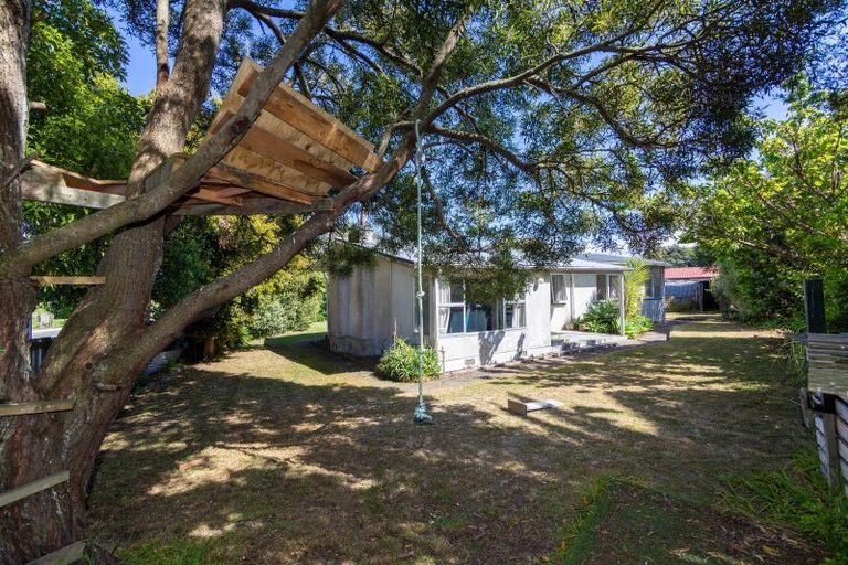 Photo of property in 67 Beach Road, Haumoana, 4102