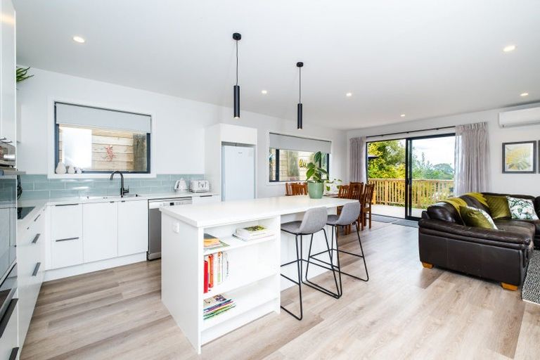 Photo of property in 10 Awarua Crescent, Havelock North, 4130