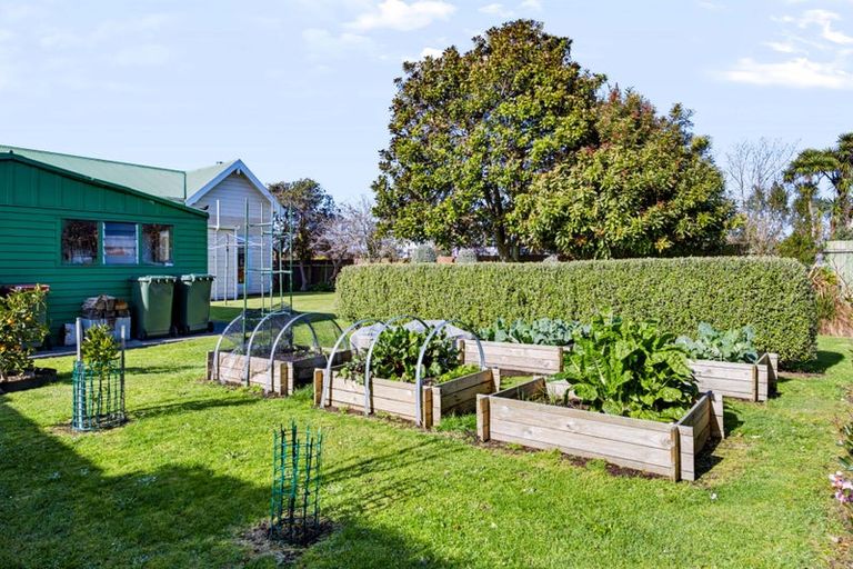 Photo of property in 22 Fitzroy Street, Normanby, Hawera, 4614