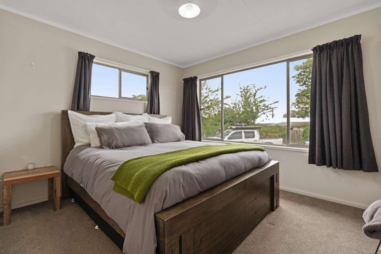 Photo of property in 5 Tennyson Drive, Owhata, Rotorua, 3010