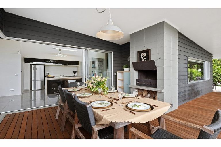 Photo of property in 25 Glen Bruce Place, Ngararatunua, Whangarei, 0176