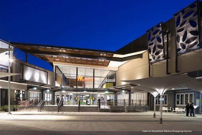 Photo of property in 4/5 Perekia Street, Albany, Auckland, 0632