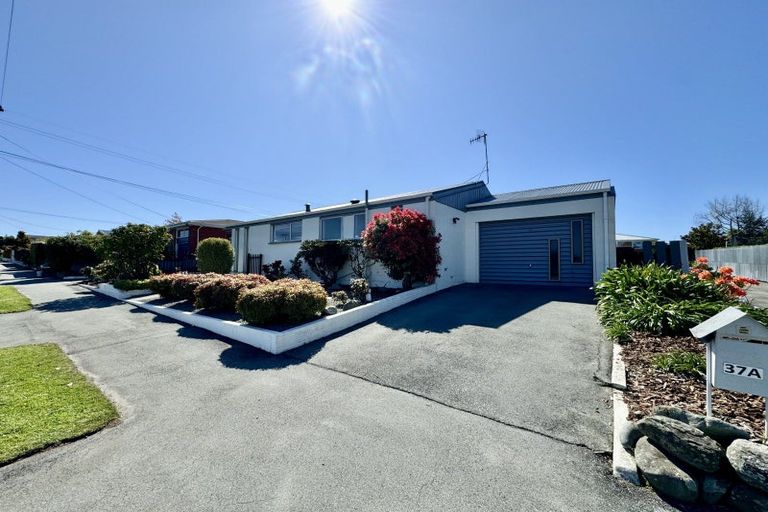Photo of property in 37a-b Puriri Street, Highfield, Timaru, 7910
