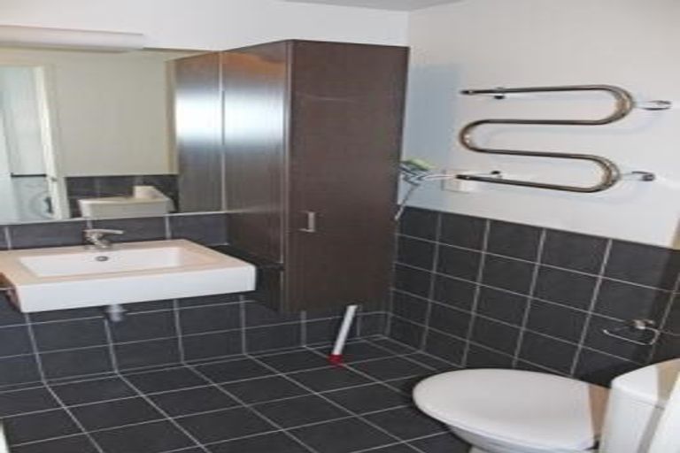 Photo of property in 96 Symonds Street, Royal Oak, Auckland, 1061
