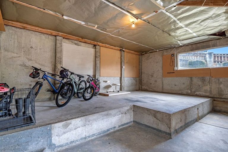 Photo of property in 7 Armstrong Street, Balclutha, 9230