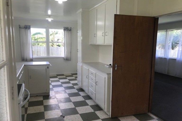 Photo of property in 1/36 Convair Crescent, Mangere, Auckland, 2022