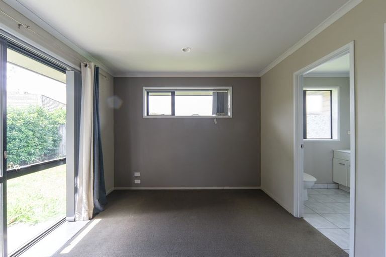 Photo of property in 18 Oldfield Court, Huntington, Hamilton, 3210