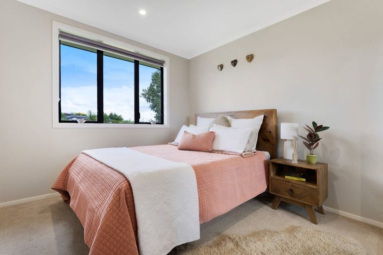 Photo of property in 18 Mcintosh Drive, Pokeno, 2471