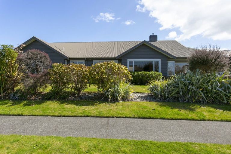Photo of property in 2 The Circle, Nukuhau, Taupo, 3330