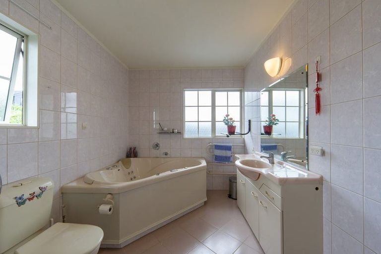 Photo of property in 5 Calypso Rise, Flagstaff, Hamilton, 3210