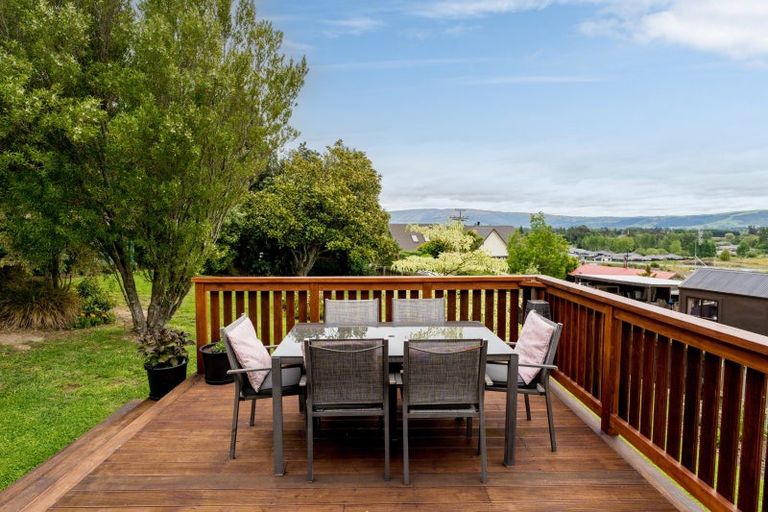 Photo of property in 14 Tweed Street, Kinmont Park, Mosgiel, 9024