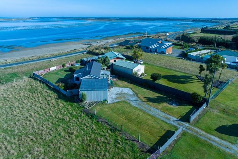 Photo of property in 10 Neva Street, Fortrose, Invercargill, 9875