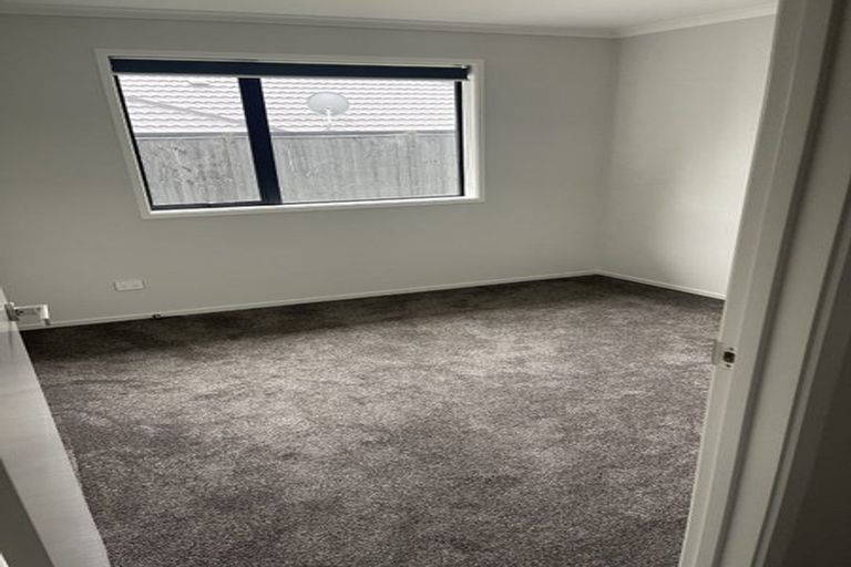 Photo of property in 22 Walter Lawry Road, Paerata, Pukekohe, 2124